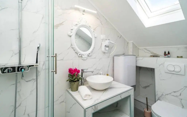 Apartment 11 - new and bright 3-bedroom apartment