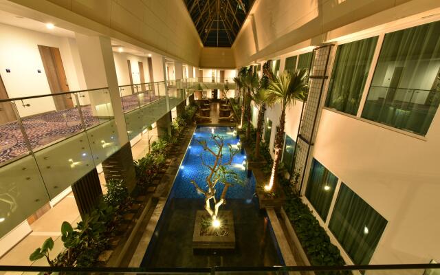 Holiday Inn Bandung Pasteur by IHG