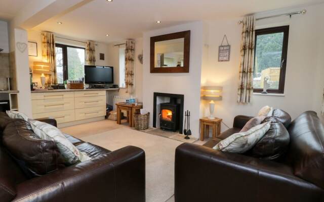Woodside Cottage