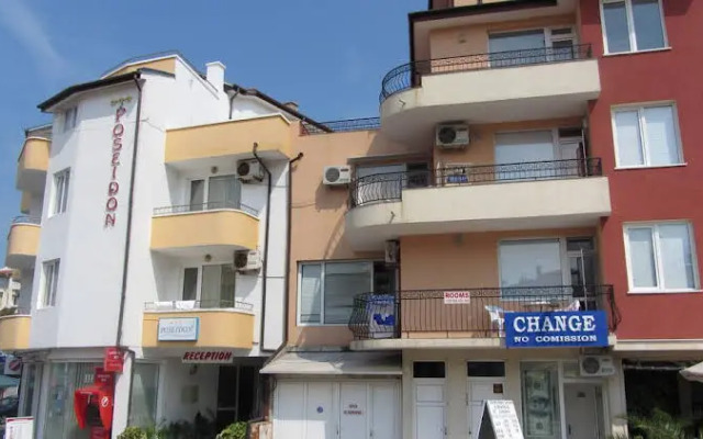 Poseidon Family Hotel