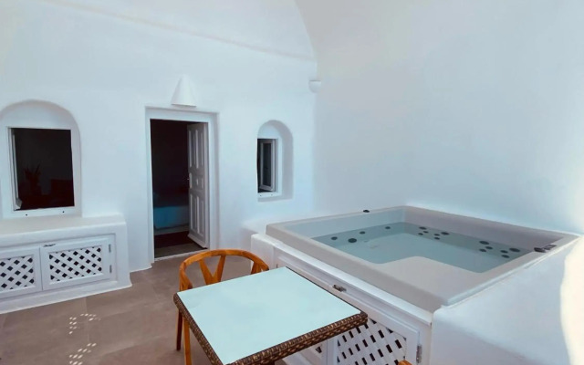 Nomikos Villas