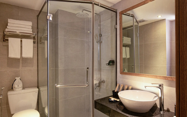 Bespoke Trendy Hotel Hanoi