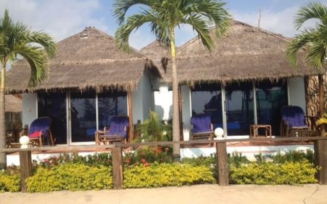 White Beach Bungalows