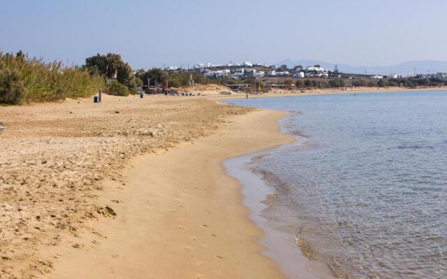 Golden Beach Hotel