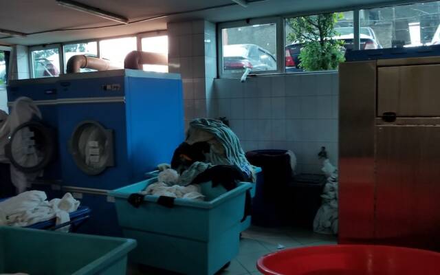 Sarem International Hotel