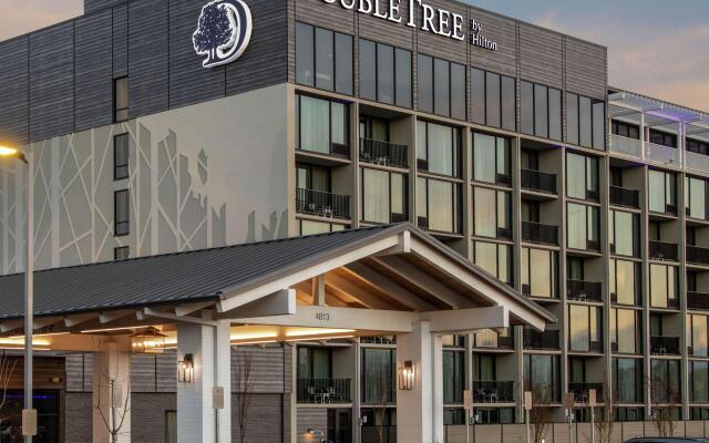 DoubleTree by Hilton Hot Springs