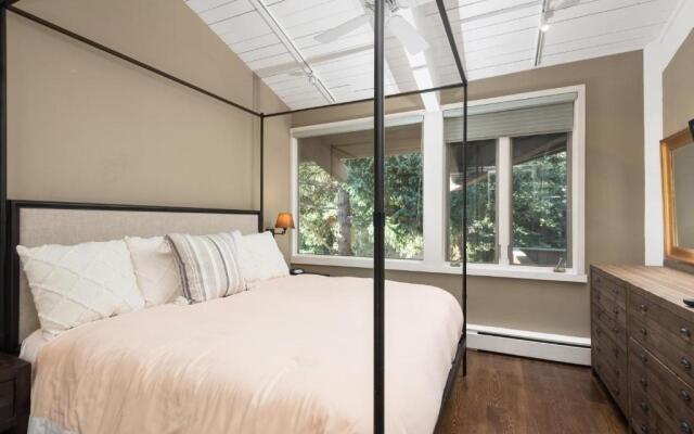 Standard 2 Bedroom - Aspen Alps #110