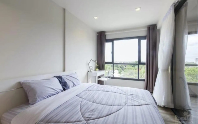 Rain Cha-Am Huahin by Cozy Sea