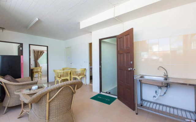 Marina Boutique Suites Guesthouse