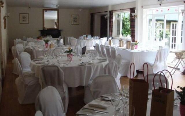 Rudloe Arms Hotel