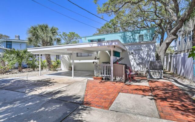 Tropical Waterfront Home: Central Location!