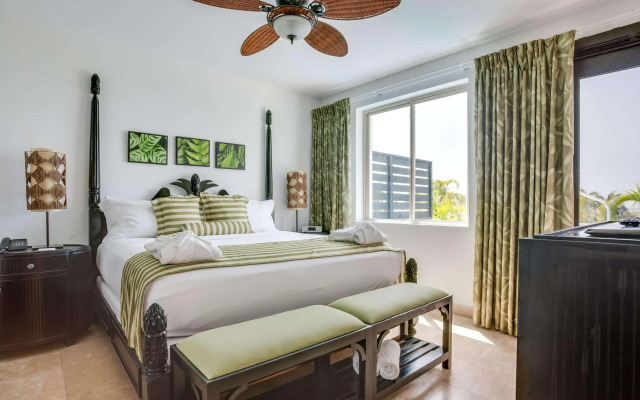 Las Terrazas Resort and Residences Ambergris