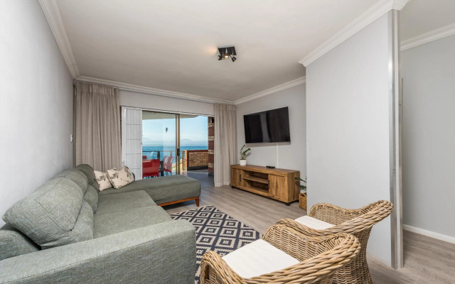 Beacon Wharf , George Hay 4 Holiday Accommodation