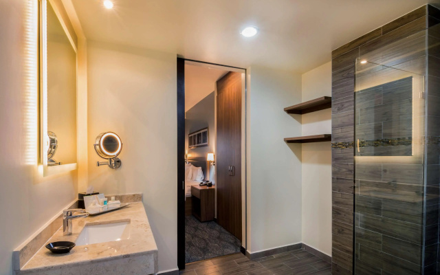 Hampton Inn & Suites by Hilton Salamanca Bajio