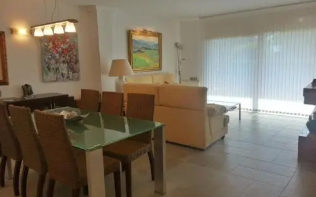 Apartaments Marítim Torre Valentina