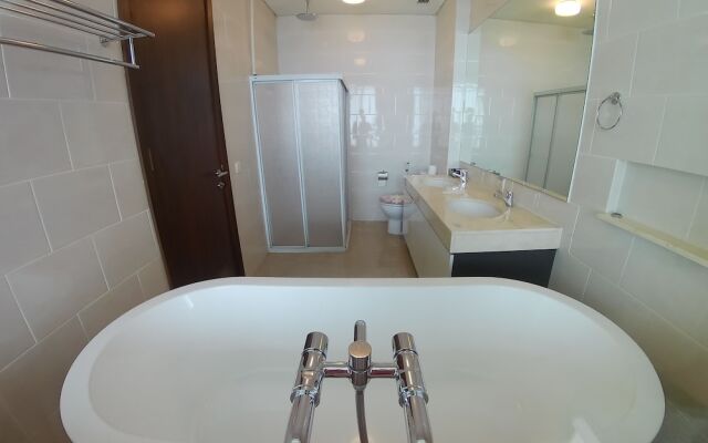 Apatel St Moritz Presidential Lt39