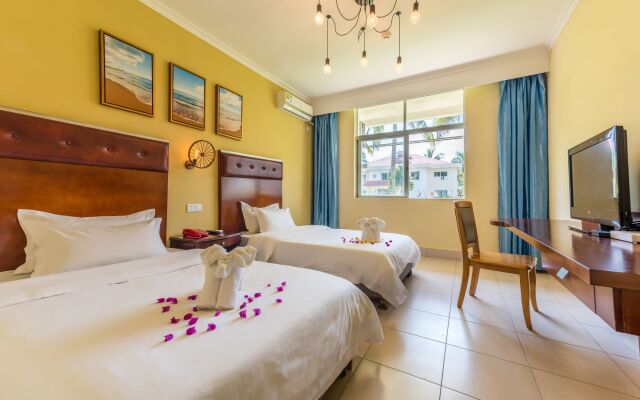 Sanya Yinyuan Linhai Theme Hotel