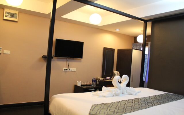 S30 Sukhumvit Hotel