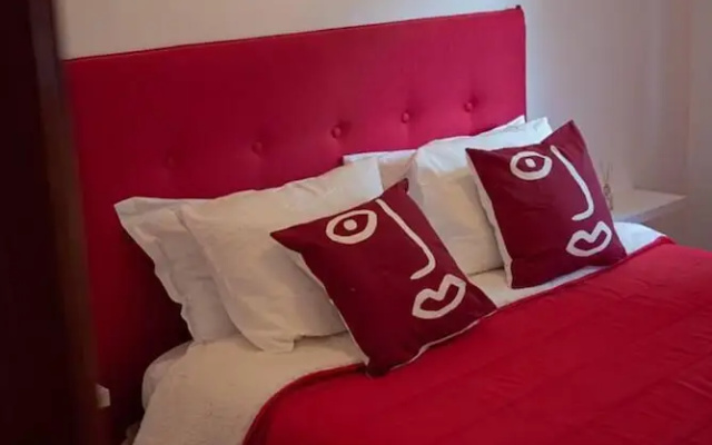 Stunning 3bed Apartment in Belas, Lisbon