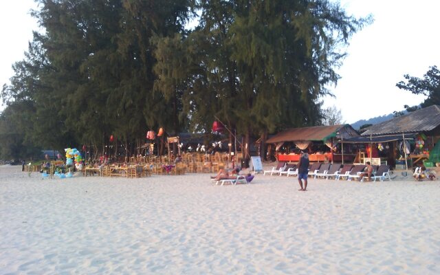 Lanta Sunny House