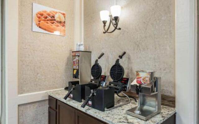 Americas Best Value Inn Albert Lea