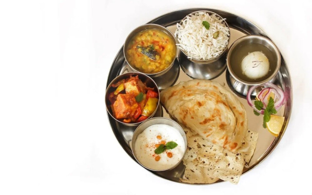 Travellers Inn by OYO Rooms