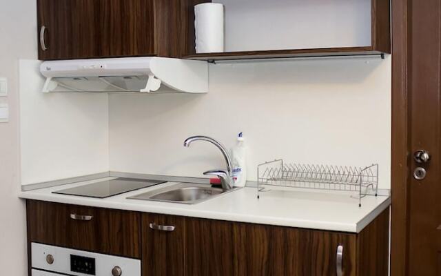 FM Deluxe 1-BDR Maisonette with Terrace