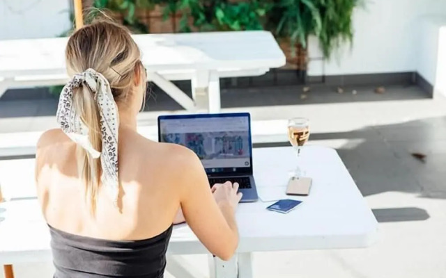 The Surf House - Hostel