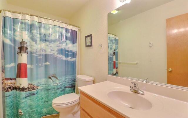 6061 - Bark O Lounge