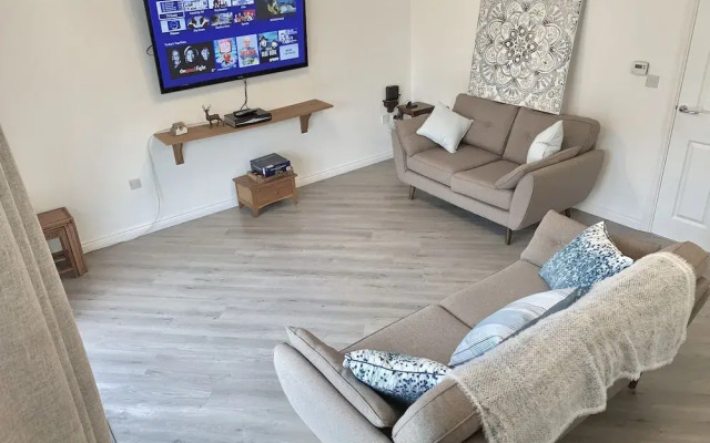 Property with Great Access - Sleeps max7