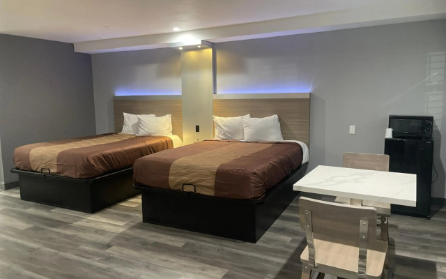 Travelodge by Wyndham Whittier
