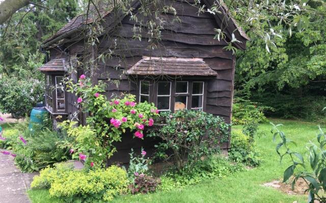 The Limes Country House with heated pool & Hot Tub