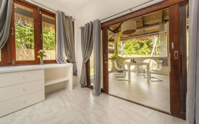 Sand Shine Villa