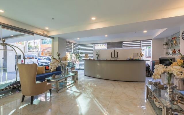 Hotel One