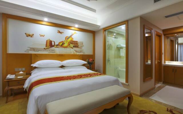Venus International Hotel