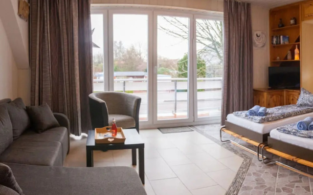 Little Seagull Modern Retreat