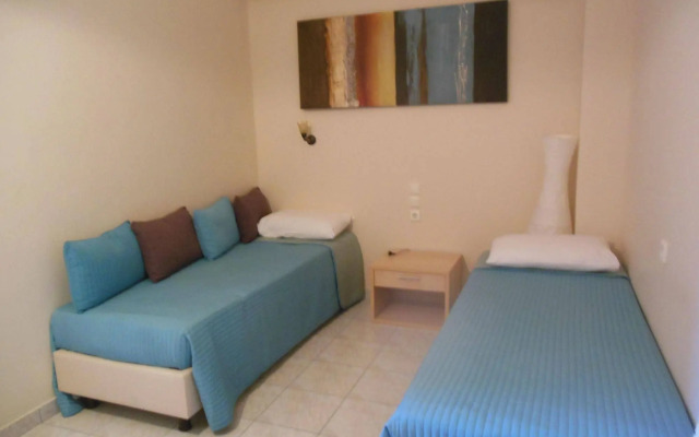 Theano Hotel