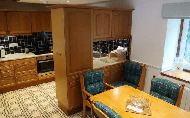 Loch Rannoch Highland Club Lochside Lodge 05