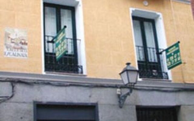 Km1 Opera Apartments