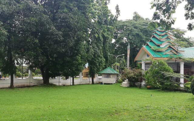 Mrauk U Hotel