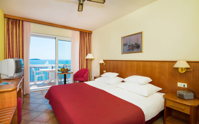 Hotel Zora