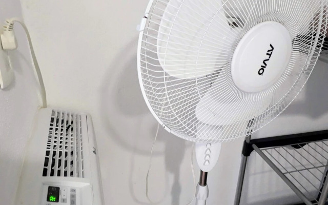 Room With Private Bathroom, Air Conditioning, Wi-fi Downtown Cancun