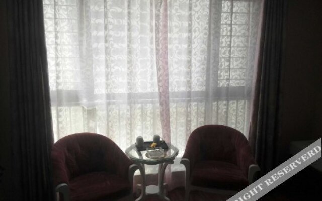 Xinya Family Hotel