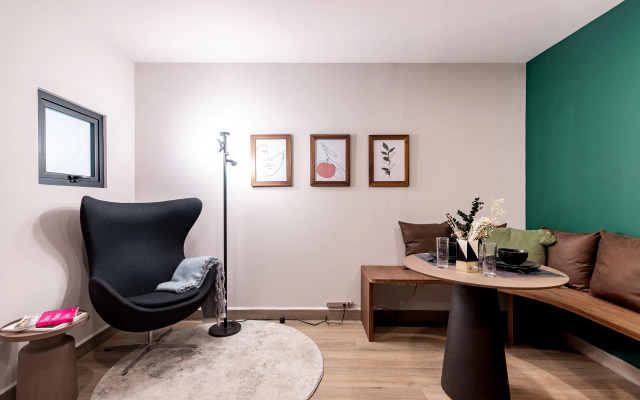 Casai Roma | 1BR | Hundido Cozy Apartment