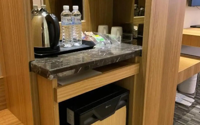 Kai Shen Starlight Hotel