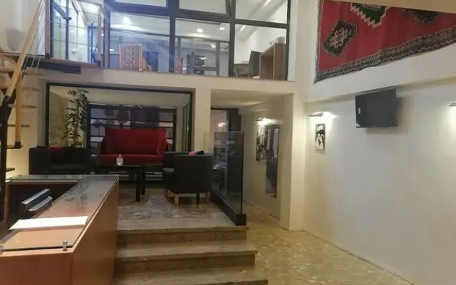 Churchill Residence Suites