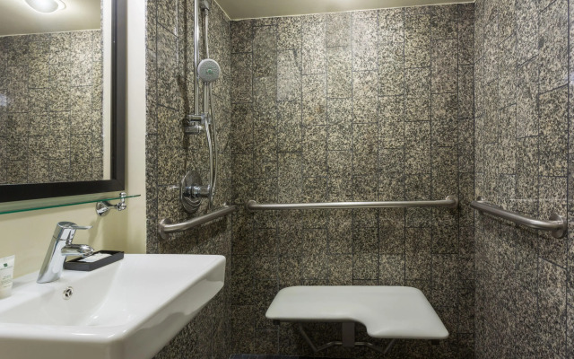 Clarion Hotel New Orleans - Airport & Conference C