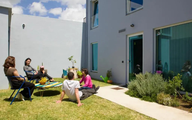 The Holy Cow - Hostel & Suites