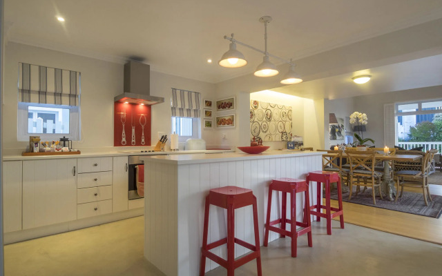 Thesen Islands Holiday House