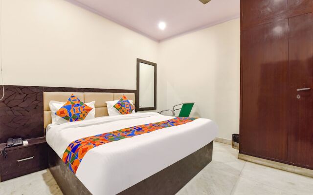 FabHotel Golden Leaf Mansarover